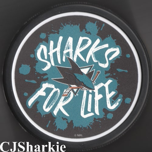 Slogan Logo Puck